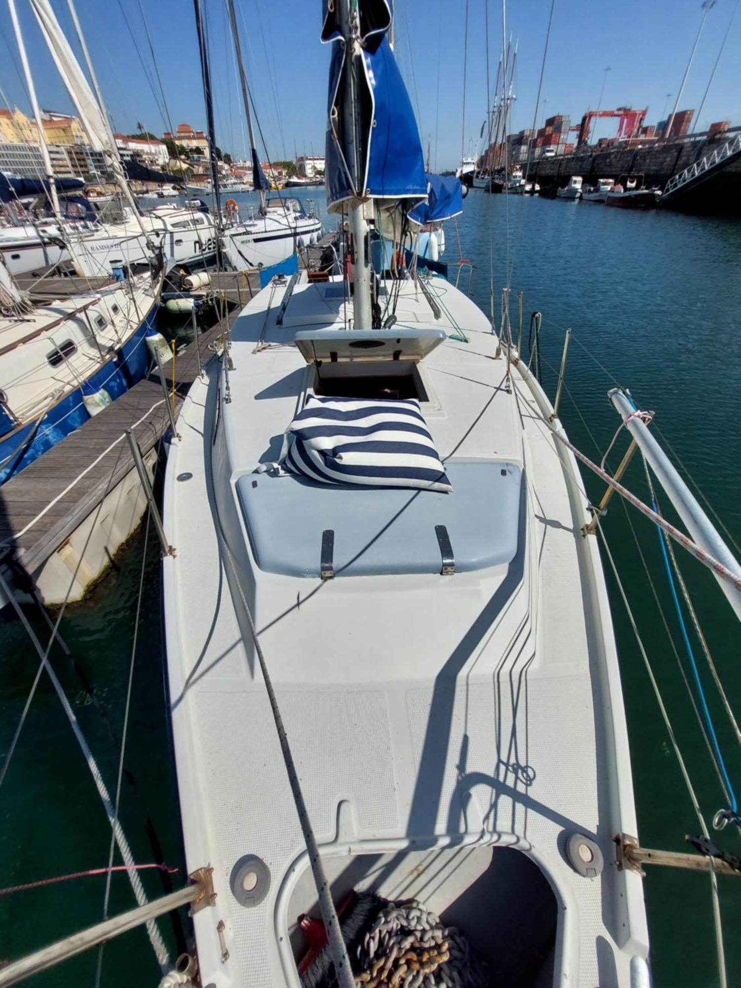 Lisbon Cosy Boat Ξενοδοχείο Εξωτερικό φωτογραφία